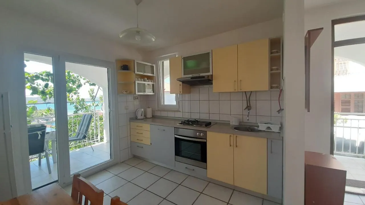 Mlakic Apartments Trogir 0*,