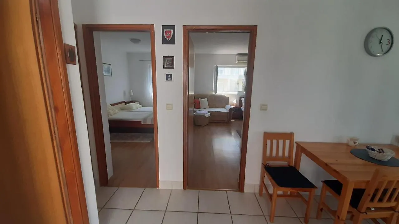 Mlakic Apartments 트로기르 크로아티아